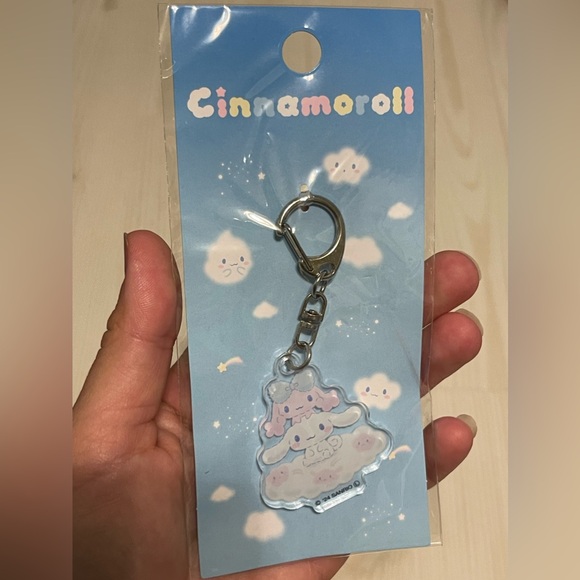 Cinnamoroll keychain from Japan BRAND NEW - Picture 5 of 6